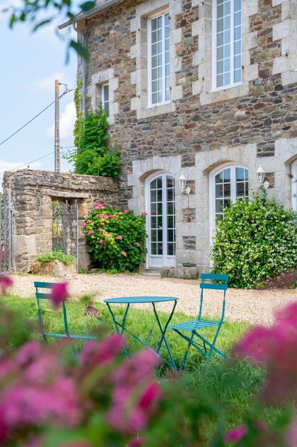 Ty Monde - Chambres D'Hotes En Finistere Poullaouen Exterior photo